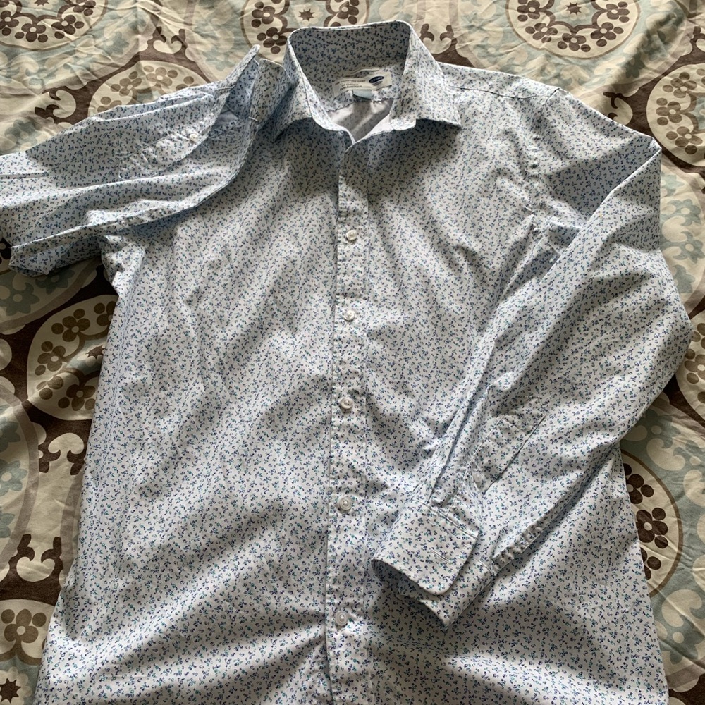 Old Navy White with Blue Flower Dress Shirt